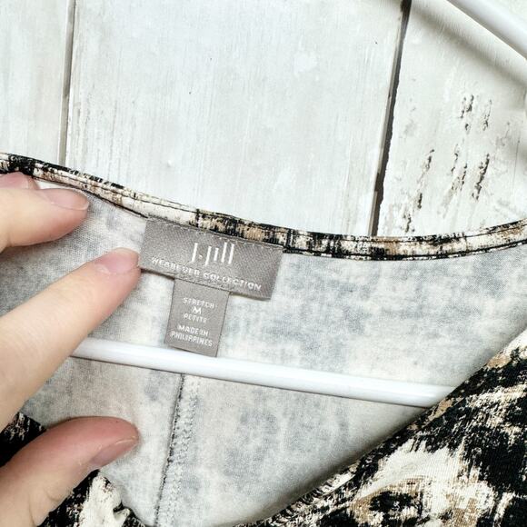 J. Jill Dress M Wearever Collection Stretch Knit Tank Neutral Colors Key Hole - Picture 2 of 5